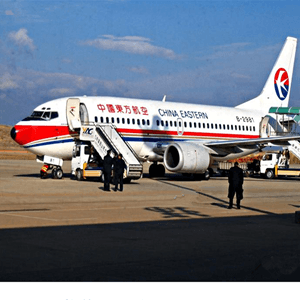 长春机场物流航空快运业稳步发展的原因是什么？